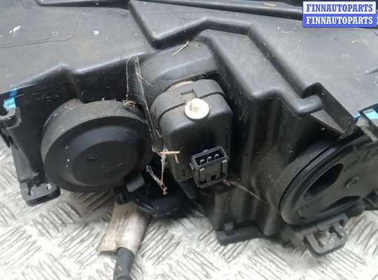 купить фара правая на VOLVO XC90 1