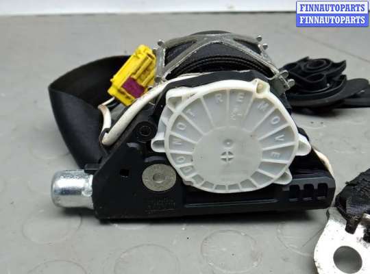 Ремень безопасности на Volkswagen Passat B6 (3C)