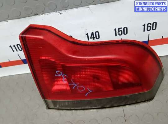 Фонарь задний на Volvo S60 I | V70 II (P2)