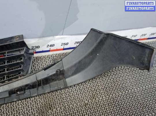Решетка радиатора на Nissan Primastar