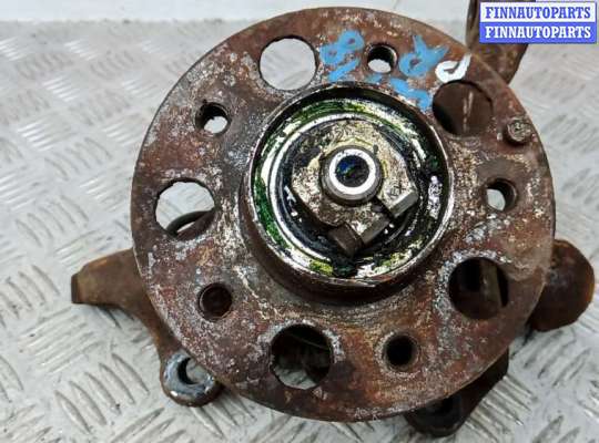 купить ступица передняя правая на MERCEDES BENZ C-CLASS W203