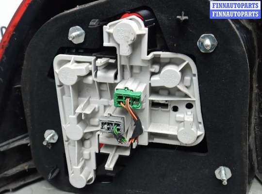 Фонарь задний на Volvo S40 II | V50 (MS)