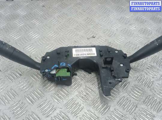 переключатель поворотов и дворников (стрекоза) CT868937 на CITROEN C4 GRAND PICASSO 1