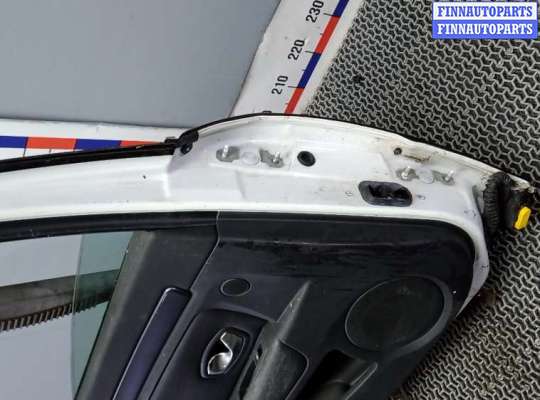 Дверь боковая на Renault Laguna III