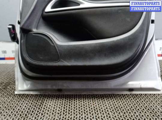 купить дверь передняя правая на OPEL ZAFIRA C