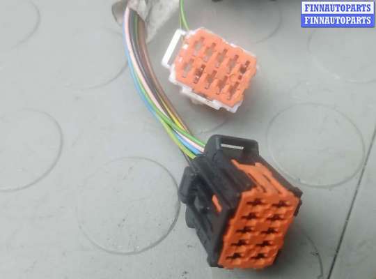 купить зеркало наружное правое на CITROEN C4 PICASSO 2