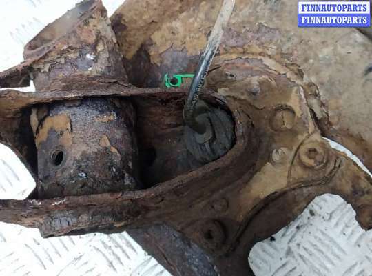 купить ступица задняя правая на SKODA SUPERB 1