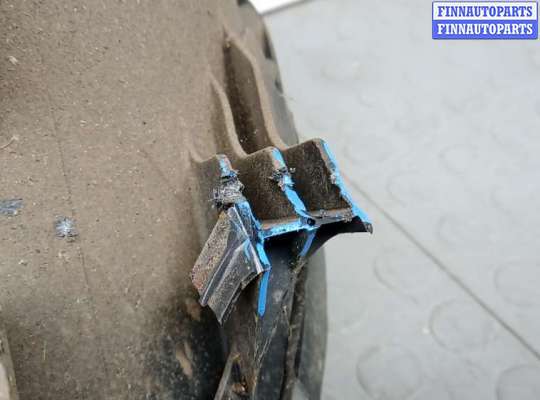 Фара передняя на Mercedes-Benz E (W211)