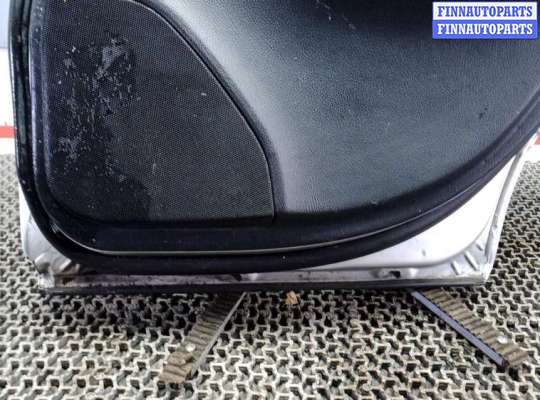 купить дверь задняя правая на MERCEDES BENZ C-CLASS W203