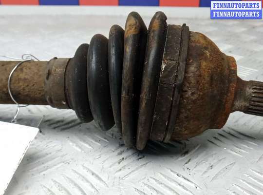 купить привод передний правый на PEUGEOT 3008 1