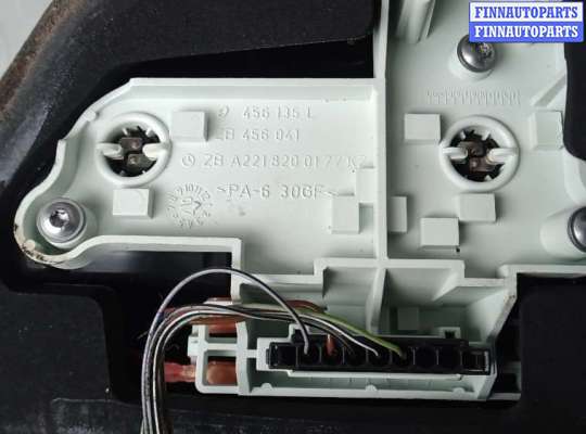 купить фонарь задний левый на MERCEDES BENZ S-CLASS W221