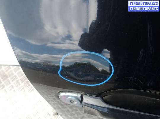 Дверь боковая на Nissan Juke