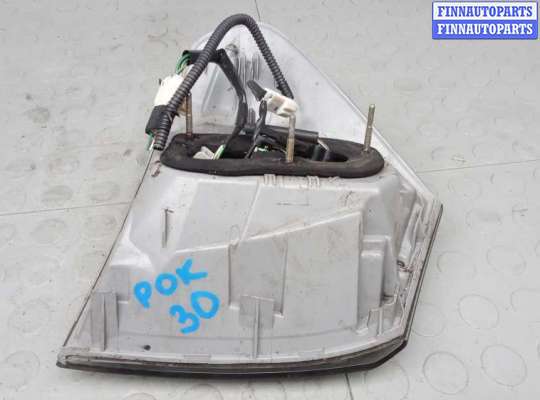 купить фонарь задний правый на LEXUS RX 2