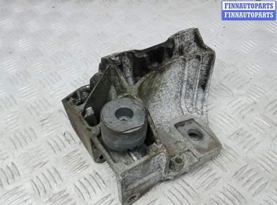 купить подушка двигателя дизельная на VOLVO XC60 1