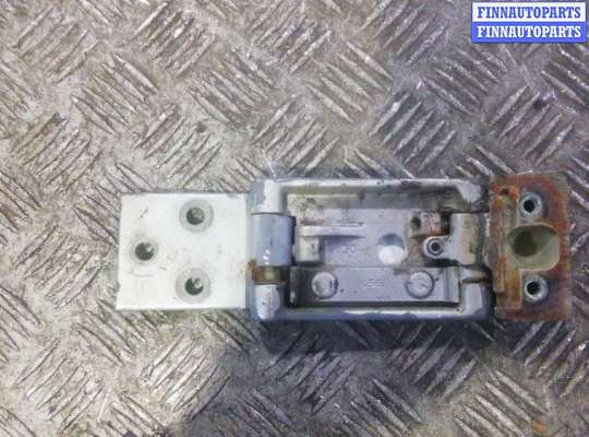 Петля крышки багажника