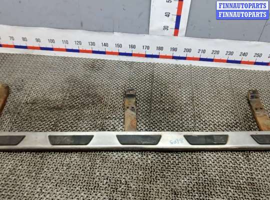 подножка внешняя декоративная AU1548573 на AUDI Q7