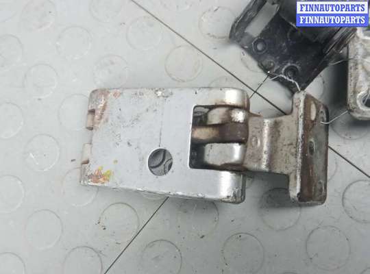 купить петля двери распашной правой на MERCEDES BENZ SPRINTER 2