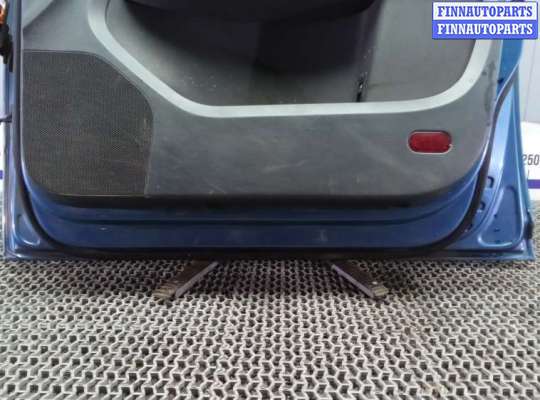 купить дверь передняя правая на VOLKSWAGEN TOURAN (1T3)