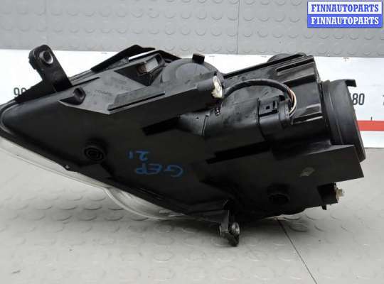 Фара передняя на Volkswagen Passat B6 (3C)