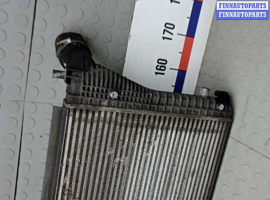 купить радиатор интеркулера на VOLKSWAGEN TOURAN (1T3)