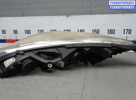 Фара передняя на Peugeot 407
