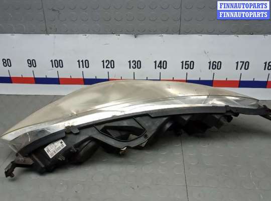 Фара передняя на Peugeot 407