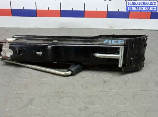 купить домкрат на VOLKSWAGEN PASSAT B6