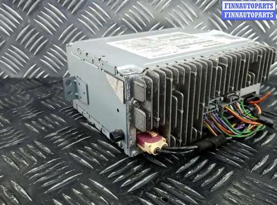 купить магнитола на VOLVO V60 1