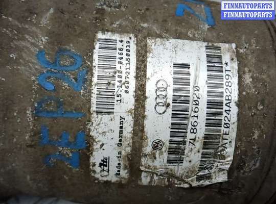 купить стойка задняя правая на AUDI Q7