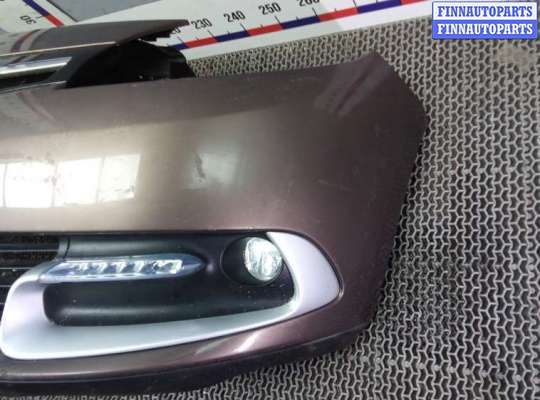 Бампер передний на Renault Scenic III