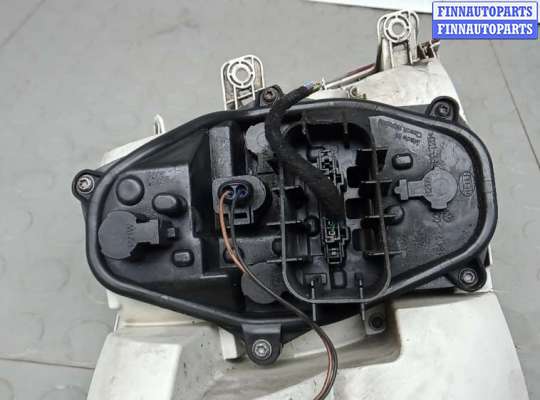 купить фонарь задний правый на SKODA OCTAVIA A7