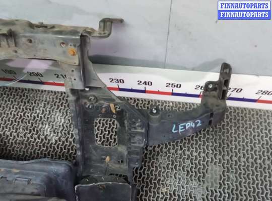 купить передняя панель крепления облицовки (телевизор) на HYUNDAI I40