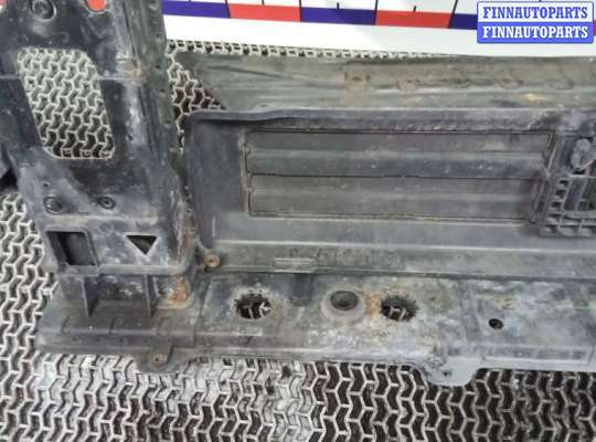 купить передняя панель крепления облицовки (телевизор) на HYUNDAI I40