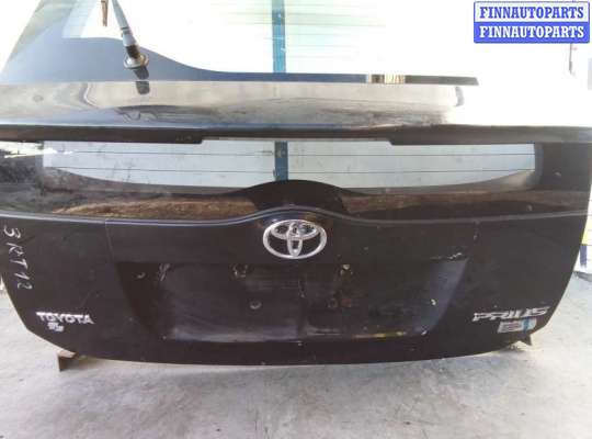 Крышка багажника на Toyota Prius II