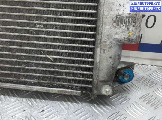 купить радиатор интеркулера на TOYOTA HILUX RN70