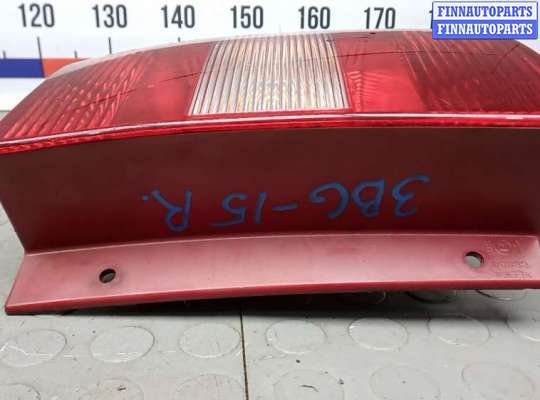 купить фонарь задний правый на SKODA YETI 1