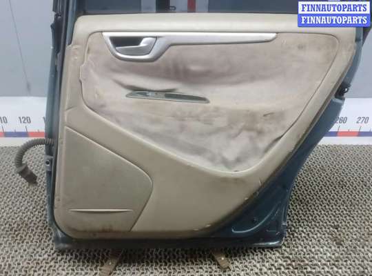 купить дверь задняя правая на VOLVO V70 2