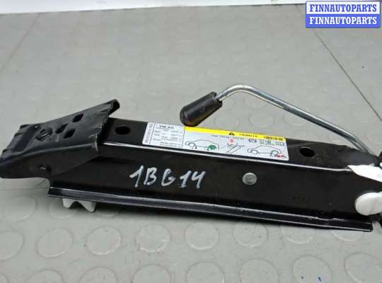 купить домкрат на SKODA RAPID