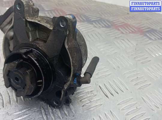 купить насос вакуумный на OPEL COMBO D