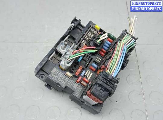 купить блок предохранителей на CITROEN C4 GRAND PICASSO 1