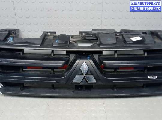 купить решетка радиатора на MITSUBISHI PAJERO 4