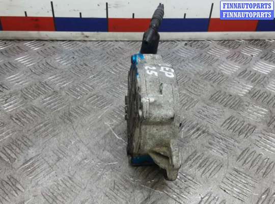 купить насос вакуумный на VOLKSWAGEN PASSAT B7