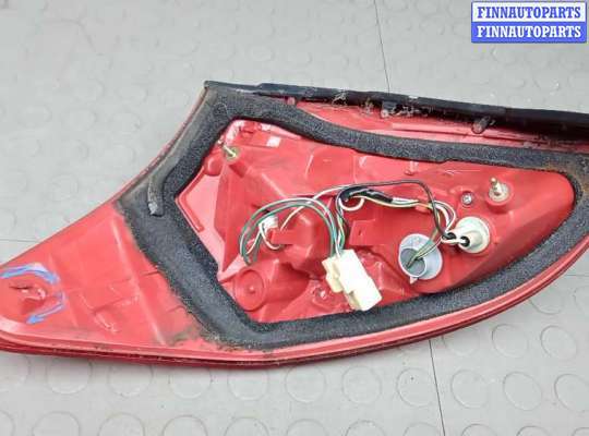 купить фонарь задний правый на TOYOTA RAV 4 XA30