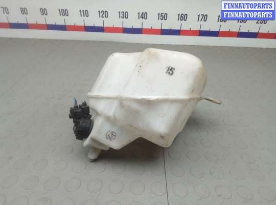купить бачок омывателя на TOYOTA PRIUS XW20