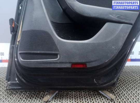купить дверь задняя правая на VOLKSWAGEN PASSAT B7