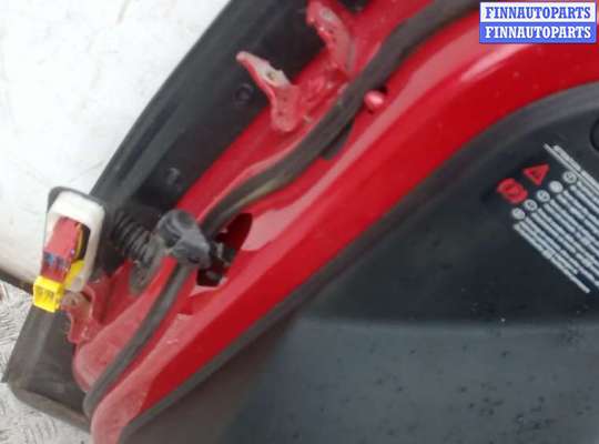 купить дверь передняя правая на CITROEN C4 PICASSO 2