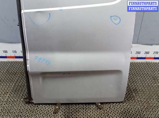 купить дверь распашная правая на RENAULT TRAFIC 2