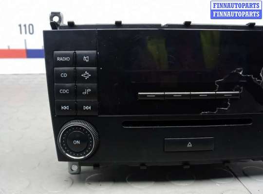 Магнитола на Mercedes-Benz C (W203)