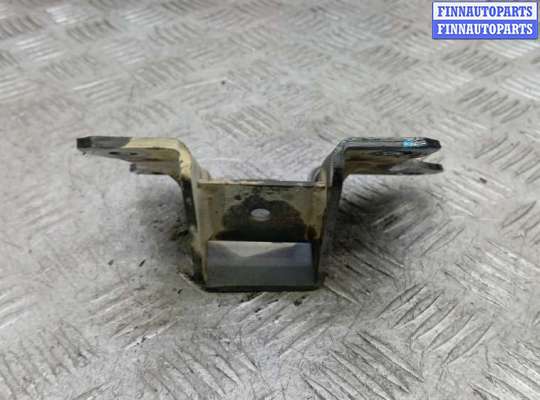 Кронштейн ДВС (лапа) на Ford Ranger II (ET)