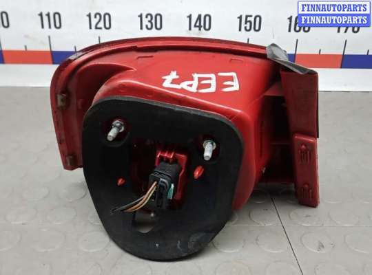 купить фонарь задний правый на VOLKSWAGEN PASSAT B6